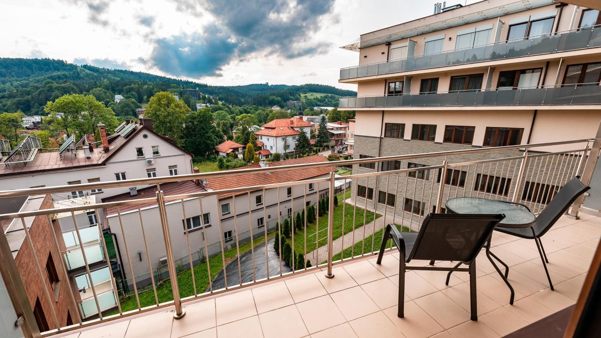 Apartamenty Sun & Snow Zielony Zdroj Krynica Zdroj Dış mekan fotoğraf